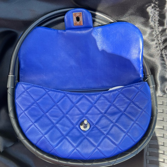 CHANEL LIMITED EDITION BAG - Picture 10 of 15